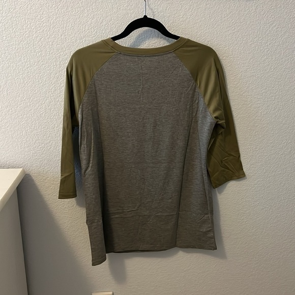 Fall Novelty 3/4 Sleeve T-Shirt - Picture 2 of 2